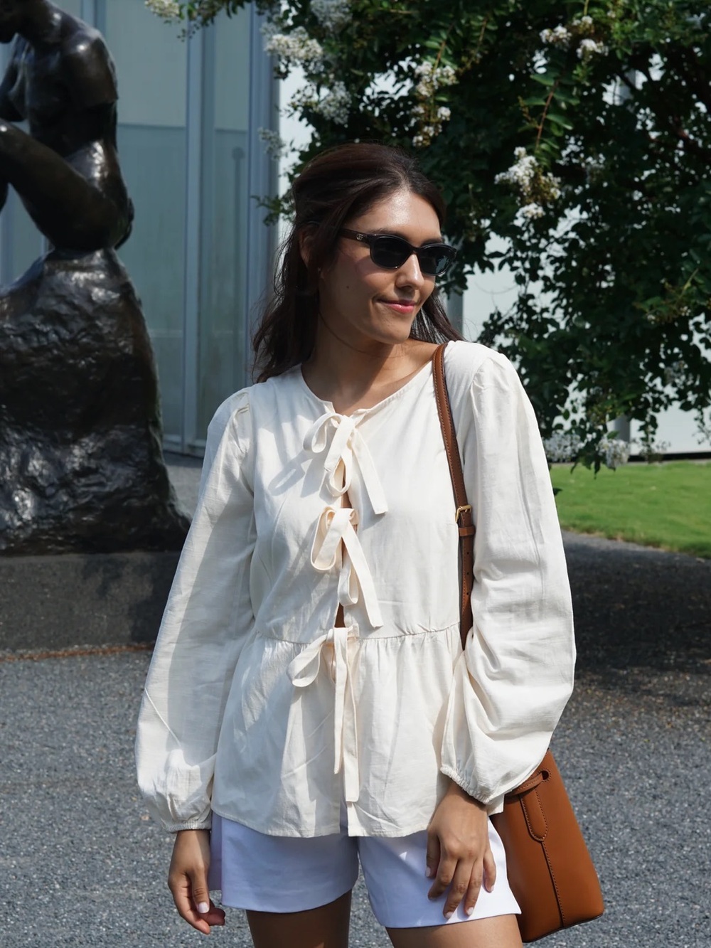 Zesica Ivory Tie-Front Peplum Peasant Blouse EUC XL